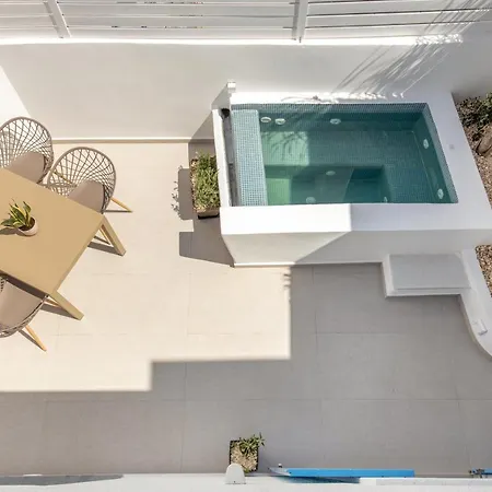 Utopia Luxury *